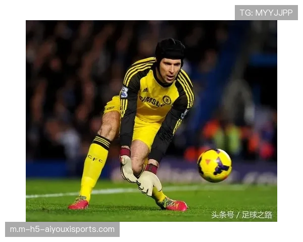 薛庆浩击球不远酿险情 门将出球体系需进一步完善